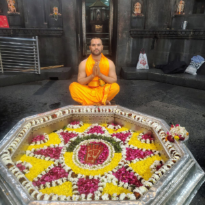 Book Gaya pinddaan 1 Day spiritual Package